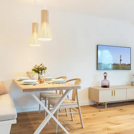 Apartment Mi To Hus
